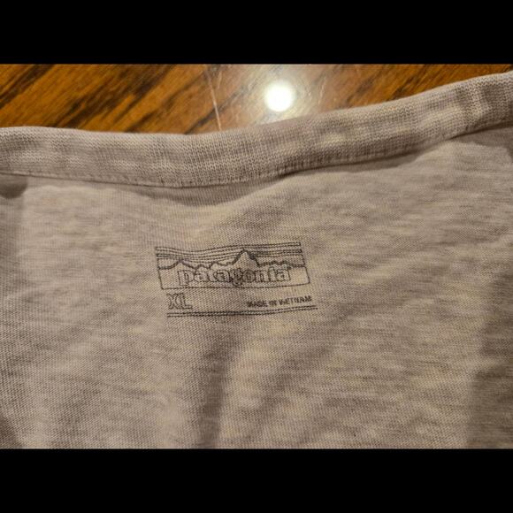 mens size xl Patagonia long sleeve shirt - Picture 7 of 8